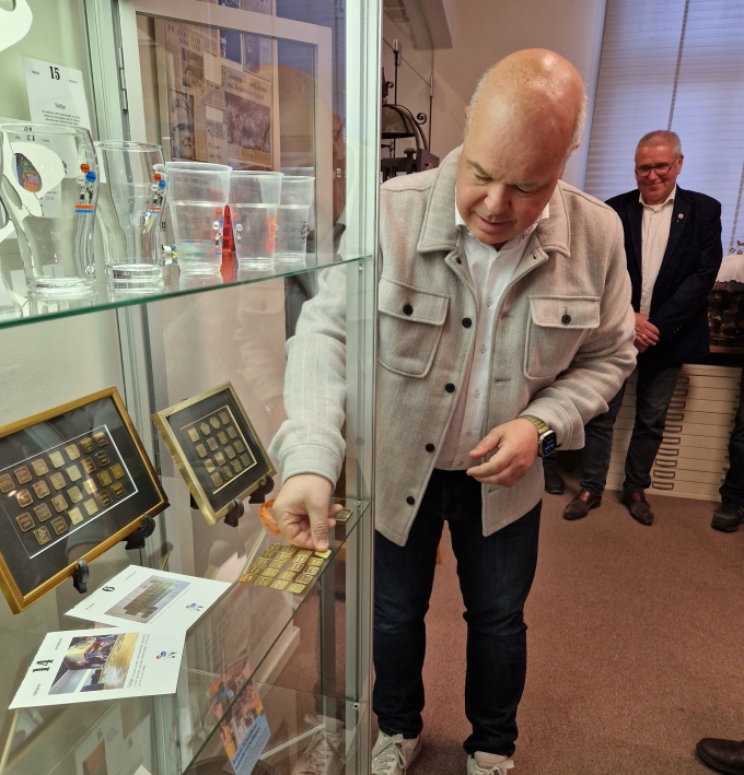 Tentoonstelling 150 jaar Schoolfeest